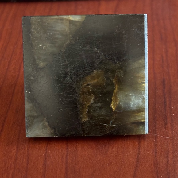 Natural Labradorite Stone Pyramid Crystal - Picture 8 of 9